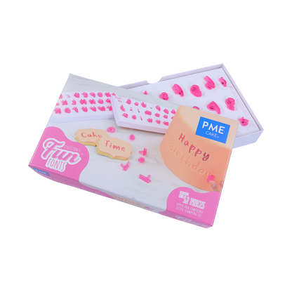 PME Fun Fonts – Alphabet Stempel-Set Groß- & Kleinbuchstaben – Kollektion 3 (52-teilig)