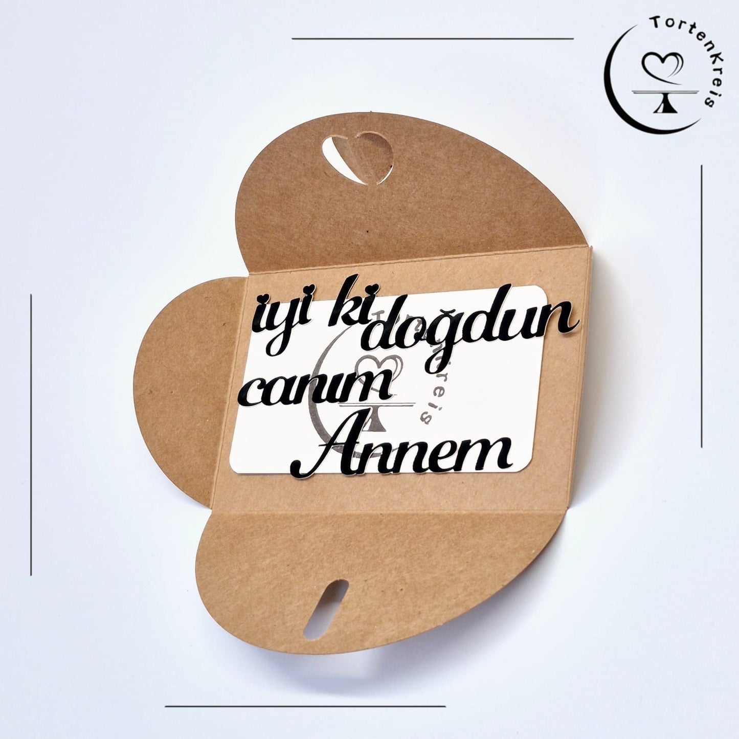 Topper "Iyi ki doğdun canım Annem'
